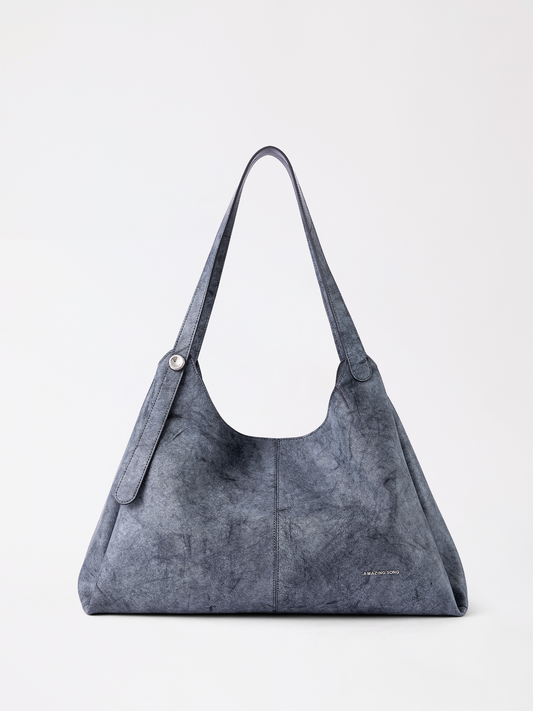 Berry tote in top-grain leather with a soft rounded bakery-inspired shape and short top handles